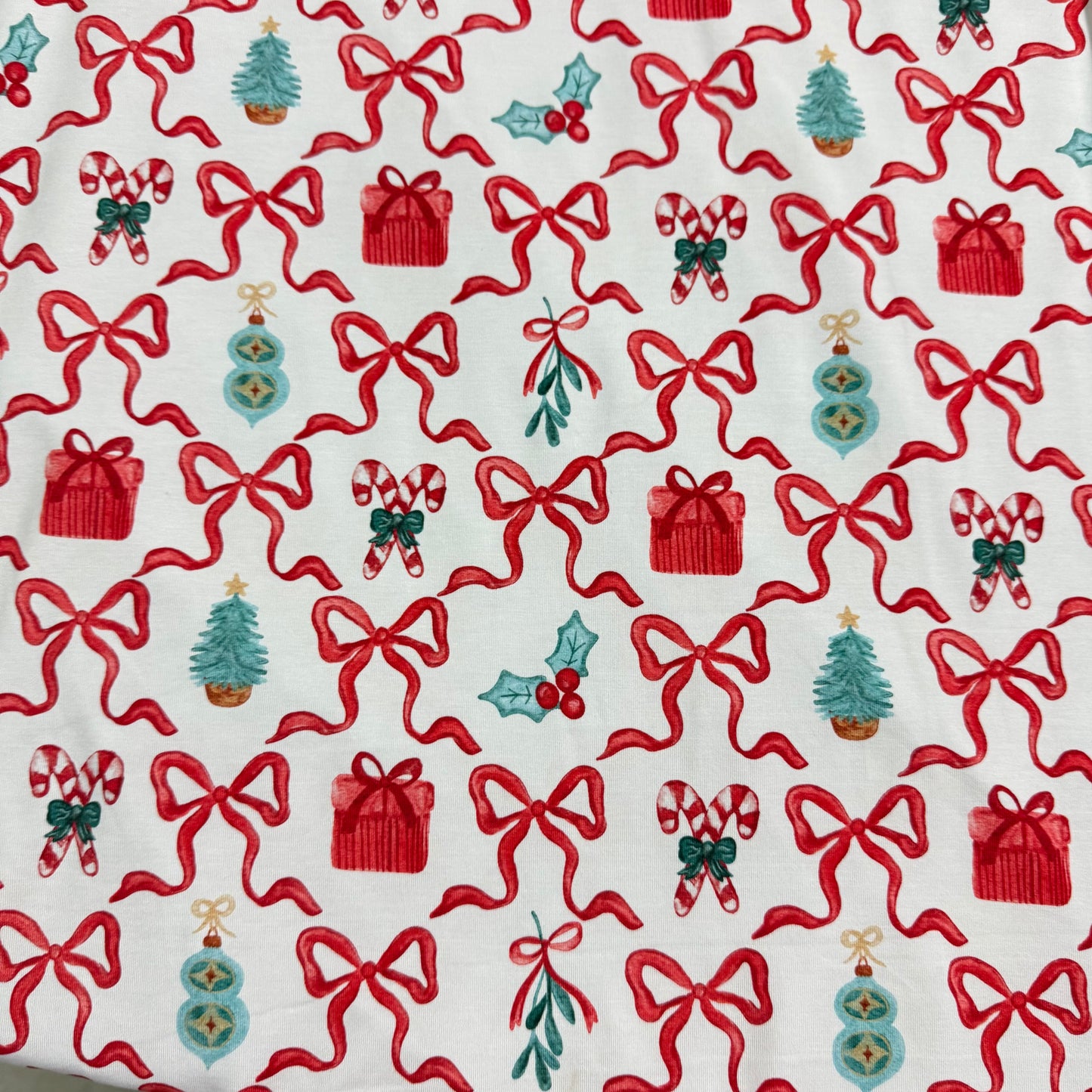 Christmas Toss on White Bamboo/Spandex Jersey Fabric - 200GSM