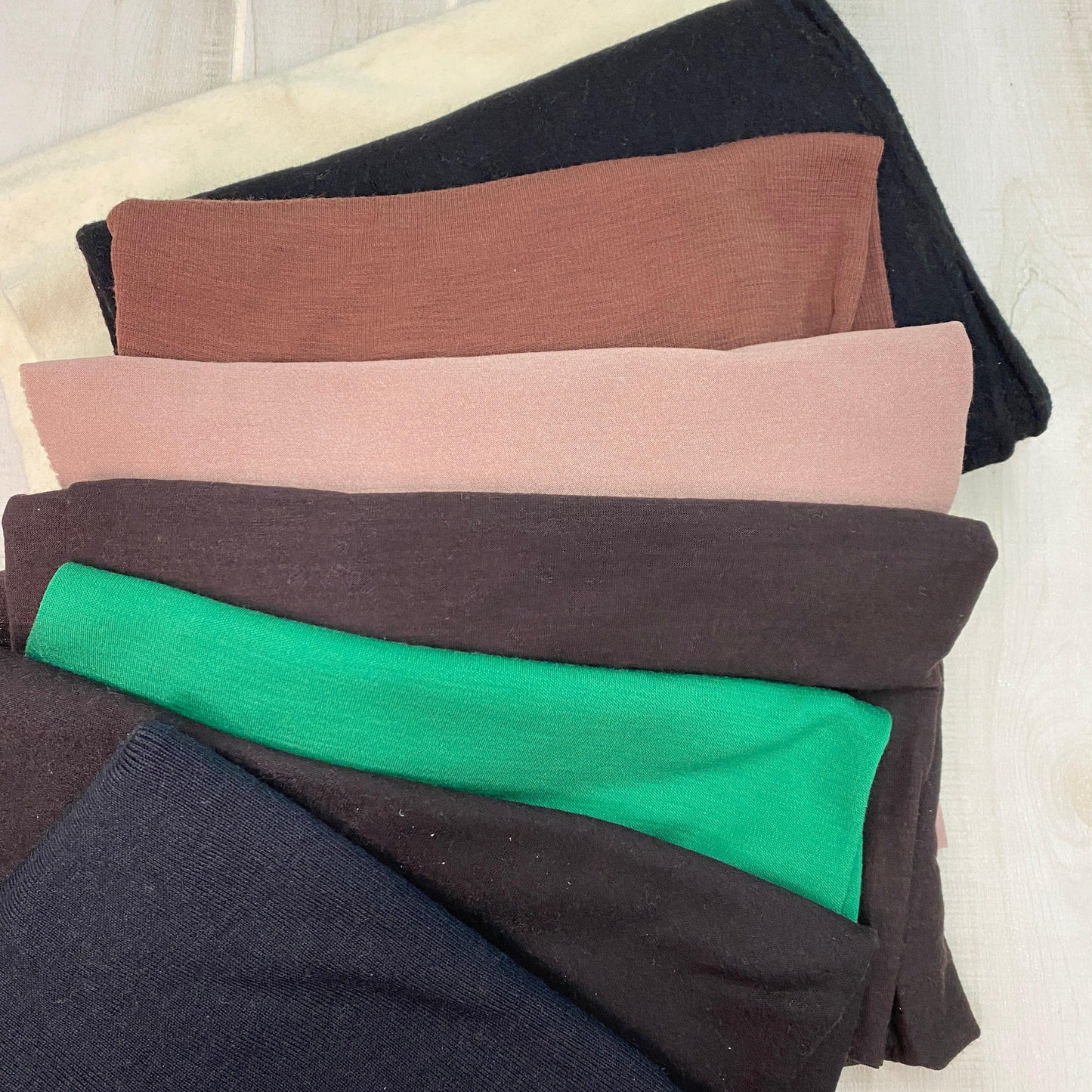 Grab Bag of Wool - Solid Natural and Colors - 5 yards - Nature's Fabrics